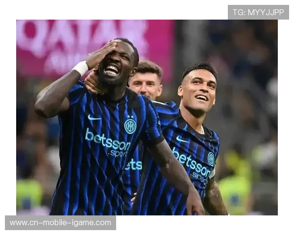 国米与罗马全场激战回顾球迷热情高涨精彩瞬间不容错过